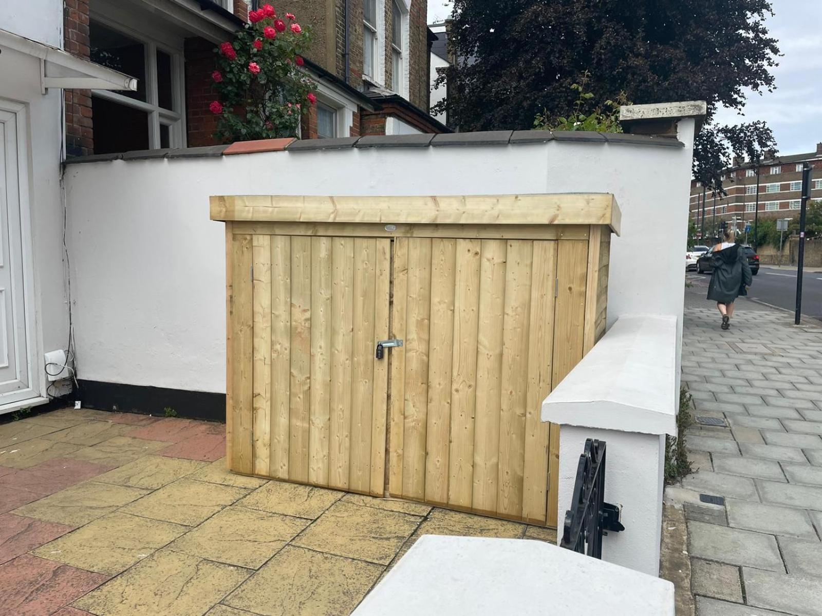 Spacious 2 Bed 2 Bath Apartment With Free Parking For 2 Cars And Underground Station Zone 2 For Quick Access To Central London Up To 10 Guests Екстериор снимка